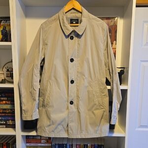Classic Men's Tan Trench Coat
